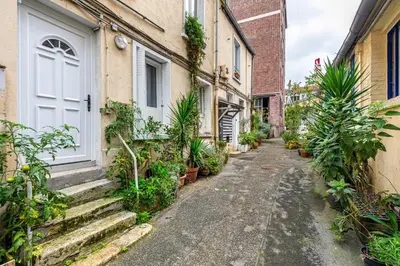 Jardin de l'établissement GuestReady - Loft Élégant pour Deux avec Bureau