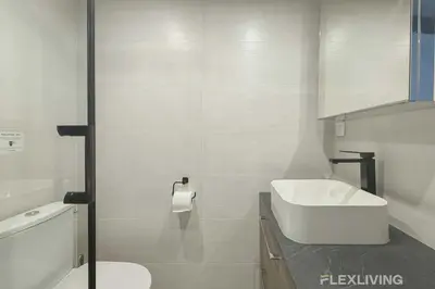 Salle de bains dans l'établissement Flexliving - Studio - Martyrs