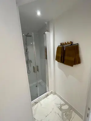 Salle de bains dans l'établissement Appartement au rez de chaussée pres de gare de lyon