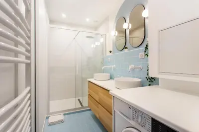 Salle de bains dans l'établissement Stunning apartment - 2BR-6P - Paris Center