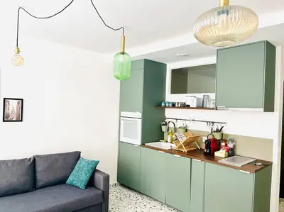 Cuisine ou kitchenette dans l'établissement Cosy loft- Paris 17e - 4 pers