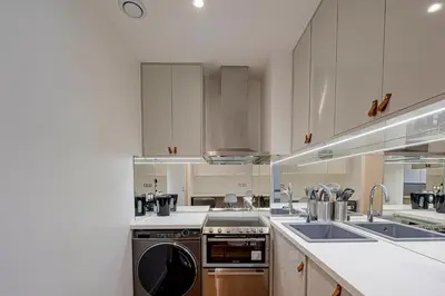 Cuisine ou kitchenette dans l'établissement Trendy ,quit and chic