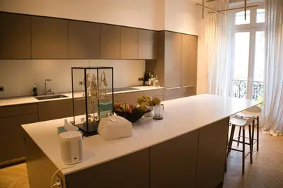 Cuisine ou kitchenette dans l'établissement 3ch | 4 pers | balcon filant | Notre Dame de Paris