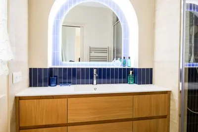 Plan de l'établissement Appartement Spacieux pour 6 - Passy, Paris