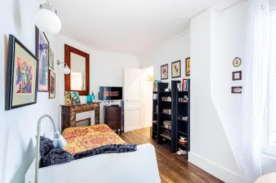 Un ou plusieurs lits dans un hébergement de l'établissement GuestReady - Espace Chic et Pratique pour 2