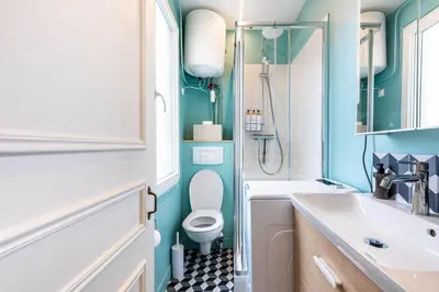 Salle de bains dans l'établissement GuestReady - Espace Chic et Pratique pour 2