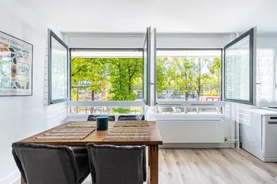 Cuisine ou kitchenette dans l'établissement GuestReady - Séjour Élégant à Paris pour 6