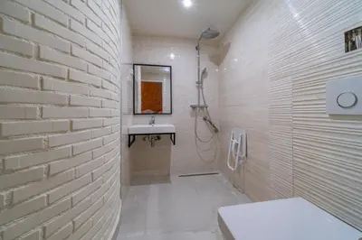 Salle de bains dans l'établissement FRATERNiTY-HOTEL