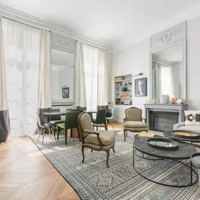 Appartement luxueux / historique proche bon marché