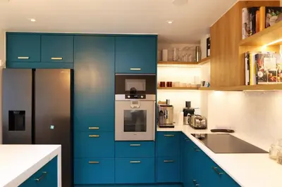 Cuisine ou kitchenette dans l'établissement Luxueux 3 chambres | Hammam | cœur du Marais