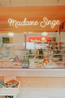 Plan de l'établissement Charmant appartement au coeur du marché aux Puces