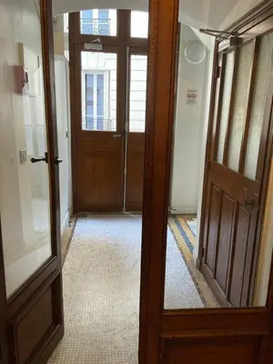Plan de l'établissement Charmant Appartement à Montmartre