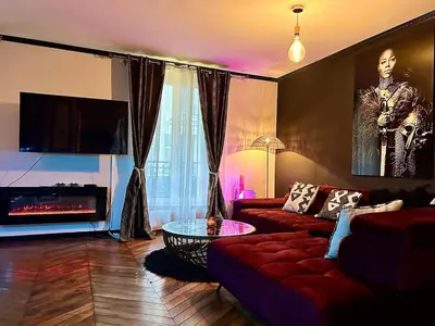 Coin salon dans l'établissement Appartement au Cœur des Ternes - Arc de Triomphe