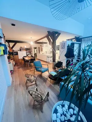 Coin salon dans l'établissement Maison de charme pour 6 | 15 Mins de Paris Centre