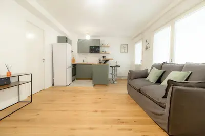 Cuisine ou kitchenette dans l'établissement Appartement cosy 45 m2 avec terrasse