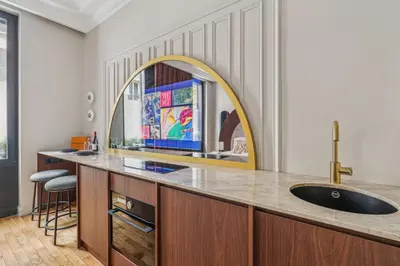 Cuisine ou kitchenette dans l'établissement Modern apartment - 2P Madeleine - Grand Boulevard