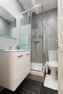 Salle de bains dans l'établissement Appartement Petits Champs