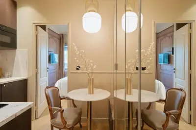 Plan de l'établissement Versailles Suite - Duke Housing