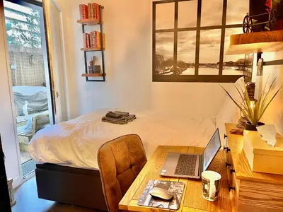Plan de l'établissement Chambre avec terrasse chez l'habitant dans appartement moderne