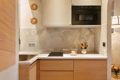 Cuisine ou kitchenette dans l'établissement Hermes Room - Duke Housing