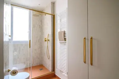 Salle de bains dans l'établissement Deco St Antoine