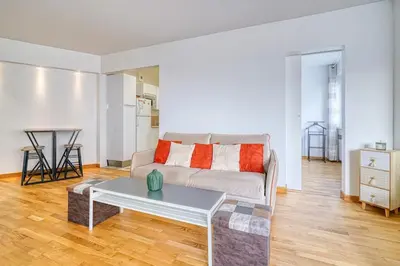 Cuisine ou kitchenette dans l'établissement Cozy apartment 5 people Tour Eiffel - Champ de Mars