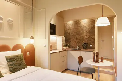 Cuisine ou kitchenette dans l'établissement Saint Charles Room - Duke Housing