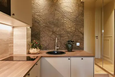 Cuisine ou kitchenette dans l'établissement Saint Charles Room - Duke Housing