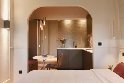 Un ou plusieurs lits dans un hébergement de l'établissement Rosso Levanto Room - Duke Housing