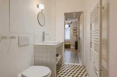 Salle de bains dans l'établissement Chic apartment - 1BR-4P - Center of Paris