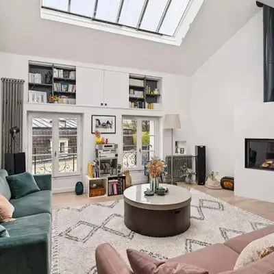 Triplex Atypique à 10mn de Paris