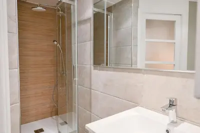 Salle de bains dans l'établissement Cosy Appartement en plein Marais