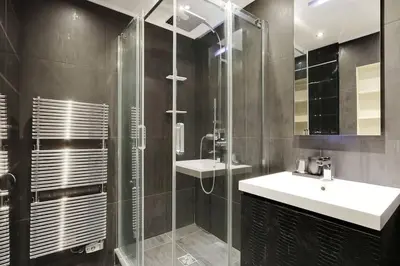 Plan de l'établissement Penthouse Champs Élysées, vue sur tout Paris et la Tour Eiffel