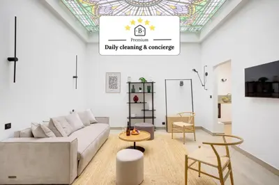 Télévision ou salle de divertissement dans l'établissement Bluestay 287 - Superbe appartement à Paris 17