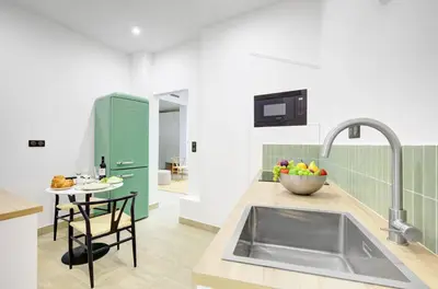Cuisine ou kitchenette dans l'établissement Bluestay 287 - Superbe appartement à Paris 17