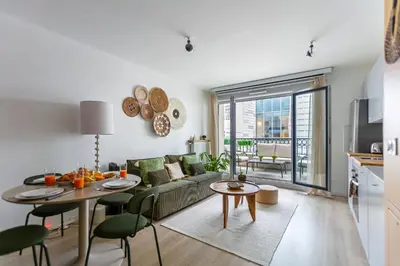 Coin salon dans l'établissement Oasis Lumineux by So Homy - 1 Bed Room - 4 PAX