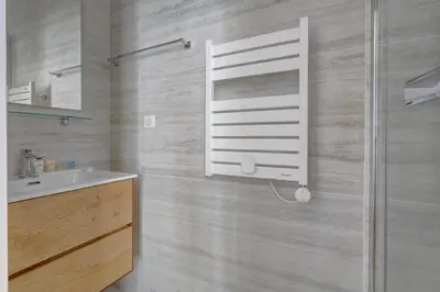 Salle de bains dans l'établissement 1er Arrondissement Paris Luxueuse Suite