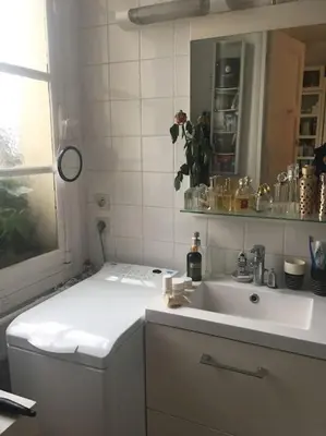 Salle de bains dans l'établissement Charmant studio confortable dans la plus belle capitale