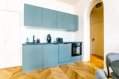 Cuisine ou kitchenette dans l'établissement Luxurious Paris Loft Near Opéra
