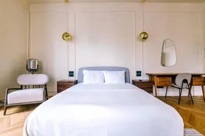 Un ou plusieurs lits dans un hébergement de l'établissement Luxurious Paris Loft Near Opéra
