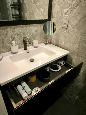 Salle de bains dans l'établissement Montmartre en rez-de-jardin