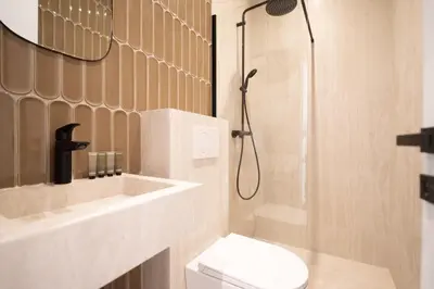Salle de bains dans l'établissement Apartment in montmartre