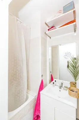 Salle de bains dans l'établissement Charmant appartement avec vue