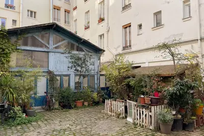 Jardin de l'établissement Heart of Paris