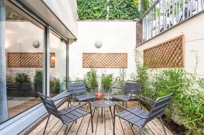 Jardin de l'établissement Maison Menilmontant