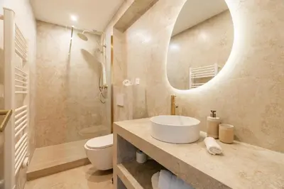 Salle de bains dans l'établissement Merveilleux appartement de luxe au coeurs de Saint-Germain