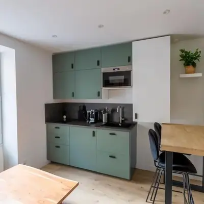 Appartement contemporain rénové à Paris 14ème