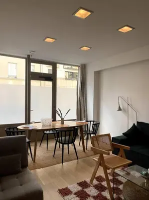 Coin salon dans l'établissement Modern parisian flat in Montparnasse area