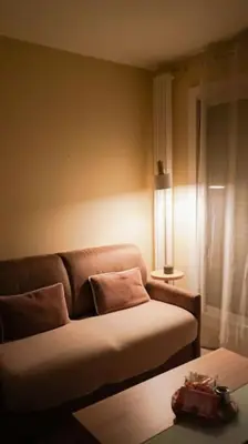Coin salon dans l'établissement Doux Refuge - Au cœur de Paris
