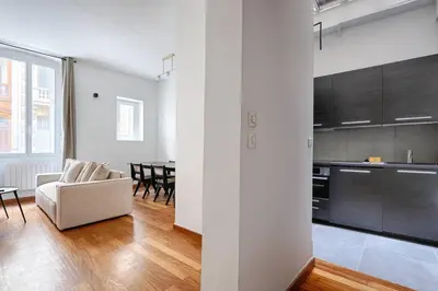 Coin salon dans l'établissement Concorde Saint Honore Apartment 1BR 4P
